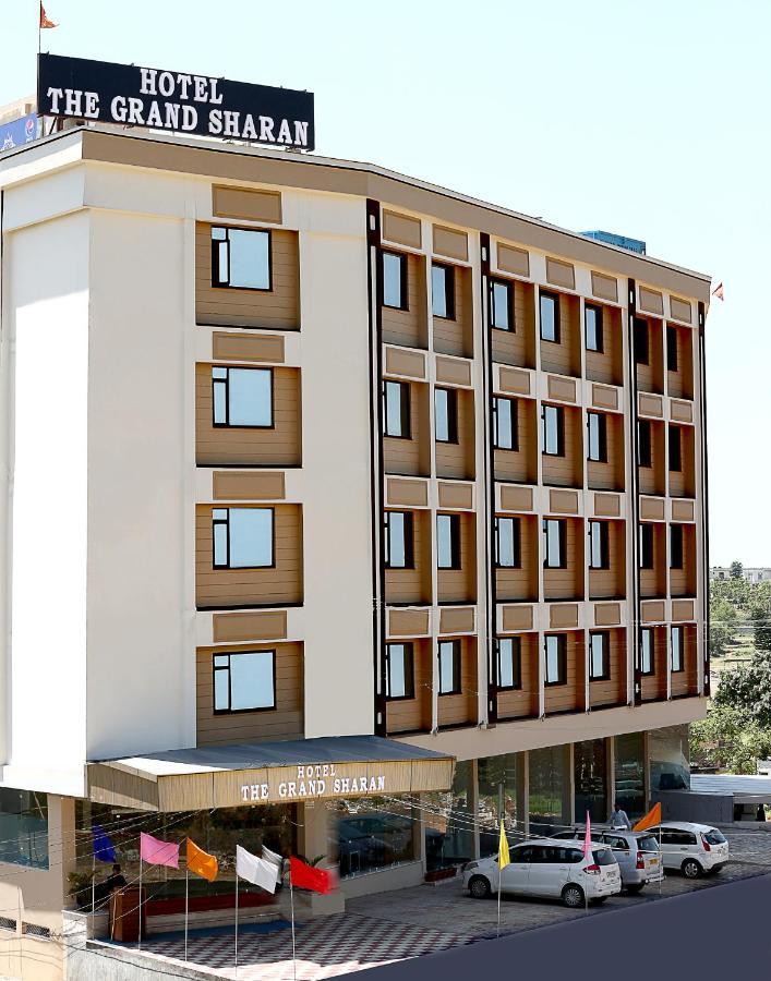 Hotel Grand Sharan Katra  Ngoại thất bức ảnh